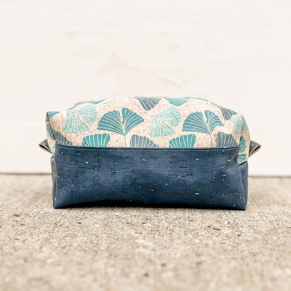 Cork Toiletry Kit/Dopp Kit | Gingko Leaves/Met. Navy