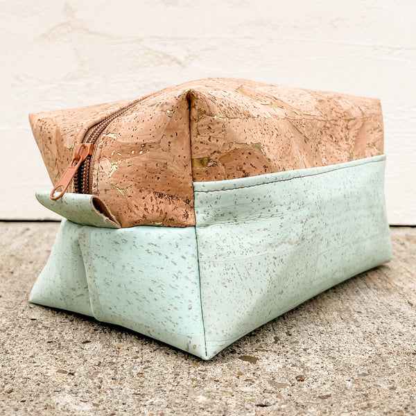 Cork Toiletry/Dopp Kit | Gold Crackle/Seafoam